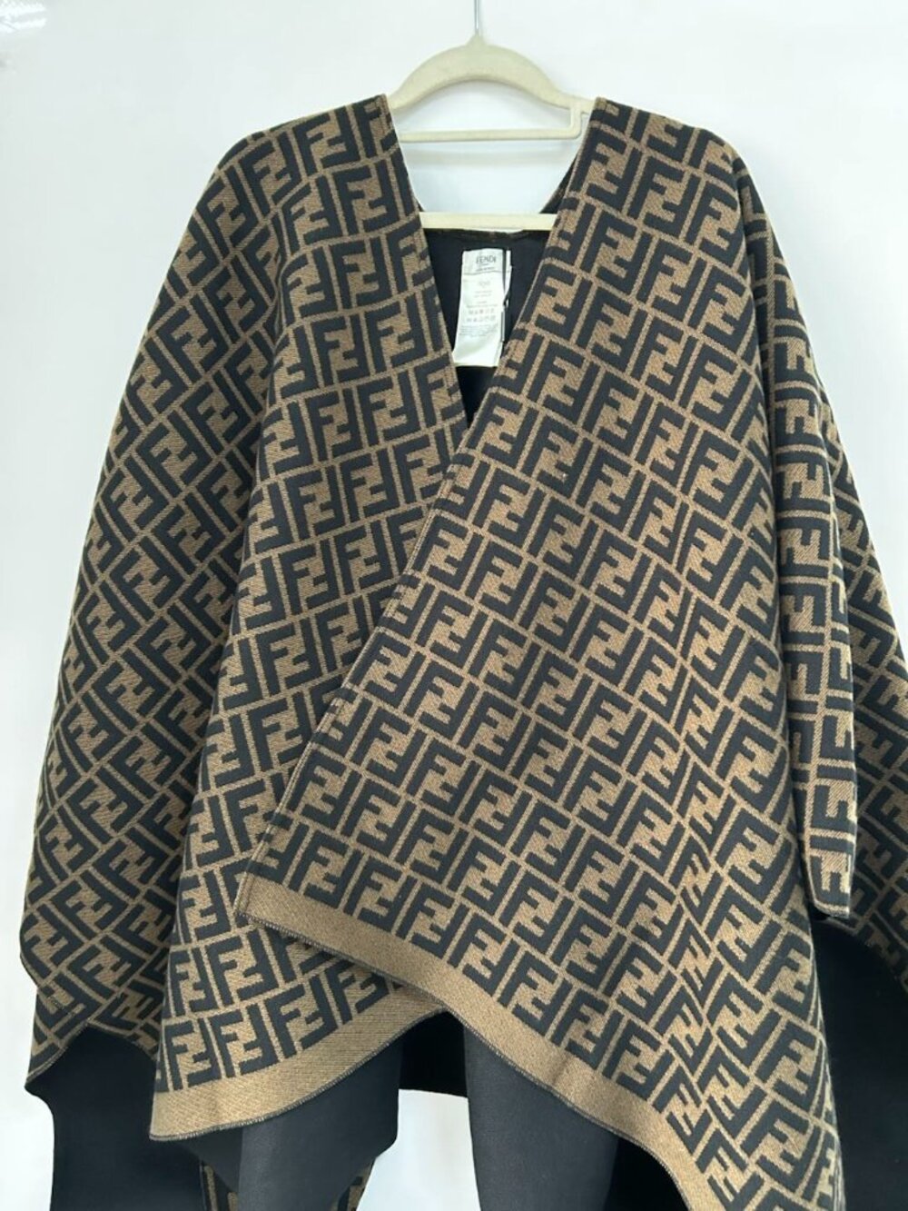 FENDI Women's Wool Shawl Scarf Warm Stylish Accessory